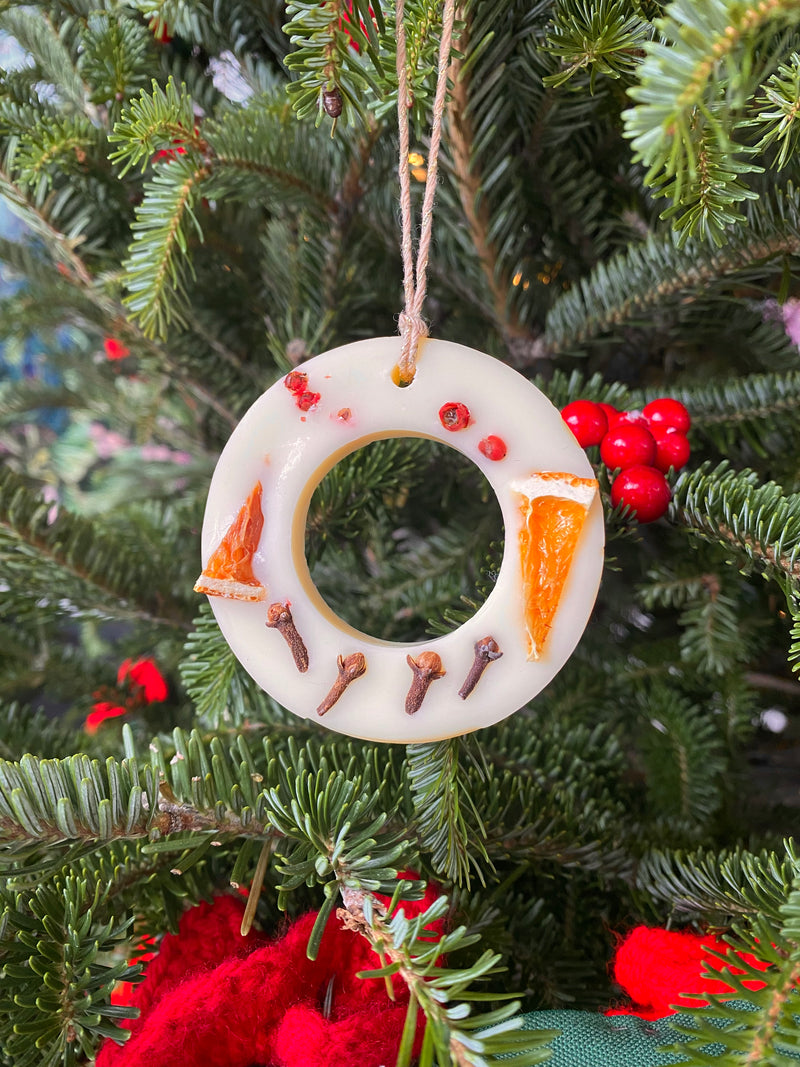 Cinnamon and Orange Christmas tree decorations / wax melts